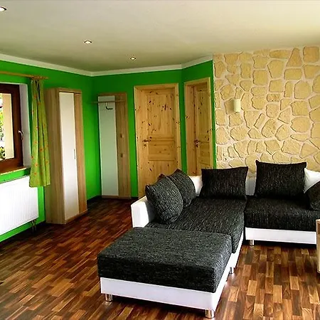 Apartment Ferienwohnung Zur Alten Gartnerei Mittelndorf